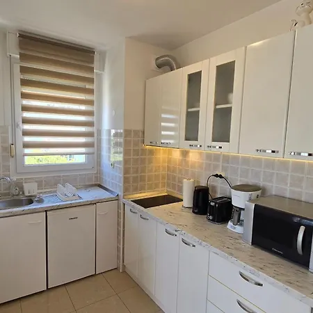 Apartman Sea View Znjan