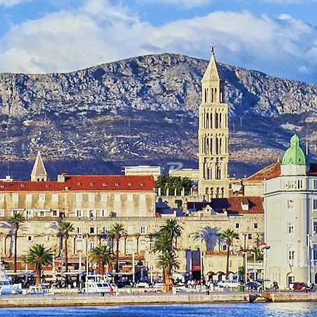 公寓 Sea View Znjan